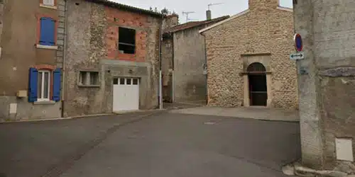 Place de l’église - Bénagues